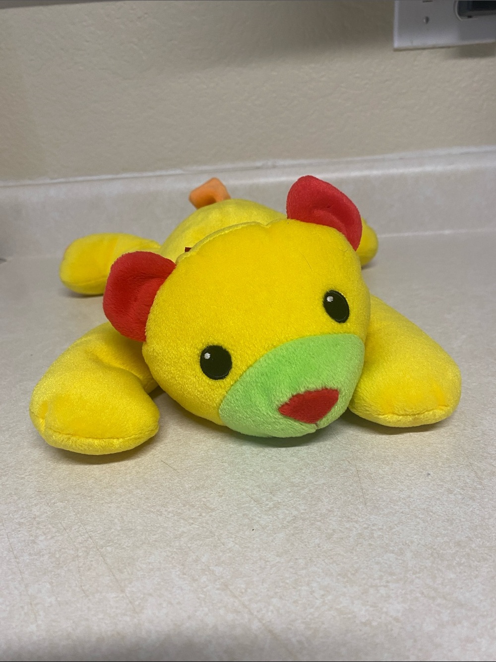 1998 Vtg. Ty Pillow Pals Yellow 14" HUGGY the Bear Plush Toy *Red Ears & Nose